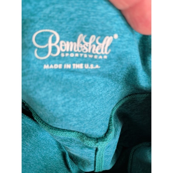 Bombshell Sportswear Pocket Thigh Highs Legging - Picture 6 of 6